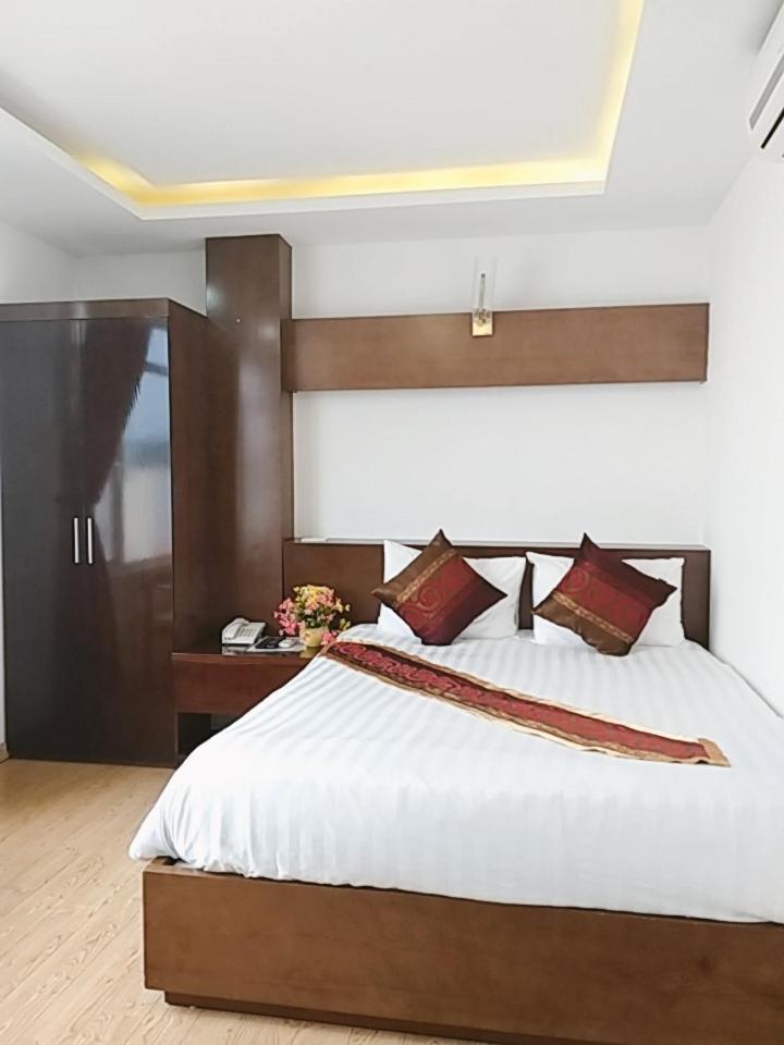 Rococo Hotel Hanoi Buitenkant foto
