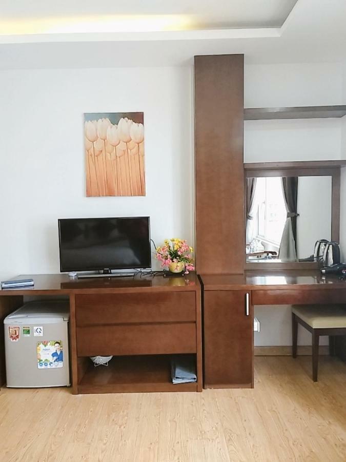Rococo Hotel Hanoi Buitenkant foto