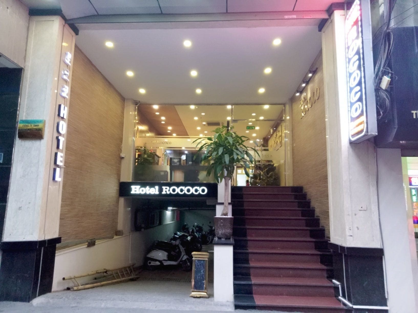 Rococo Hotel Hanoi Buitenkant foto